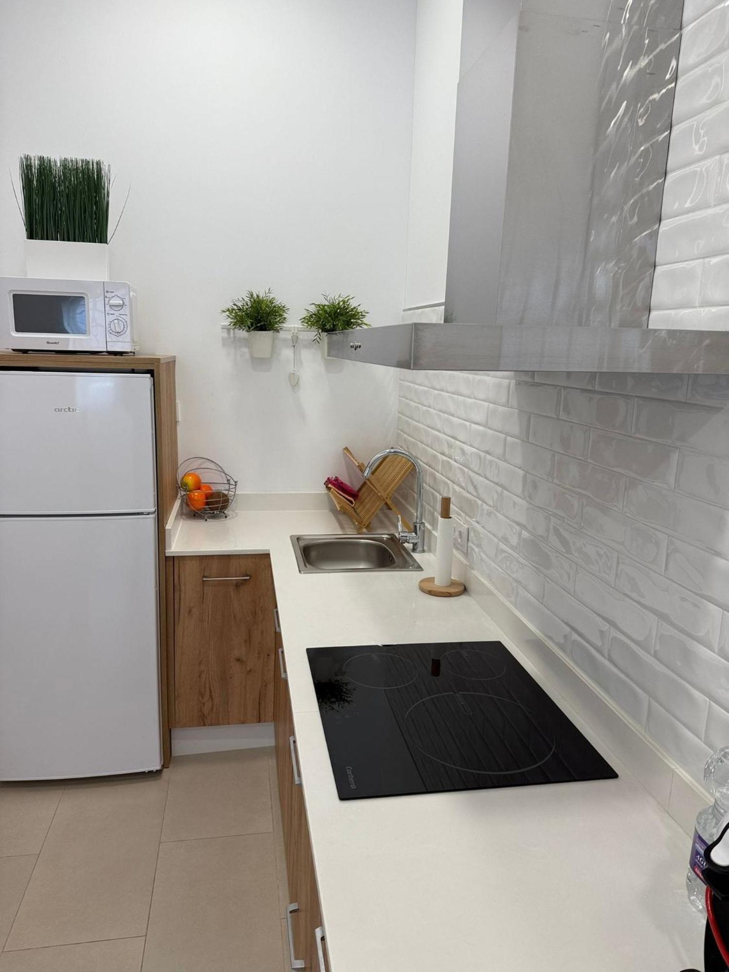 Apartamento Turistico Leo Baena Esterno foto